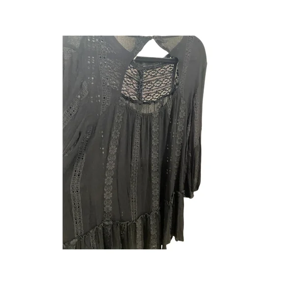 Blue B. Black Bohemian Tunic Top - Size M (EUC) - Picture 3 of 4